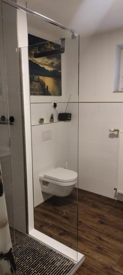Ferienwohnung Jobst - Ruhig Mit Blick Ins Gruene Nittenau Luaran gambar